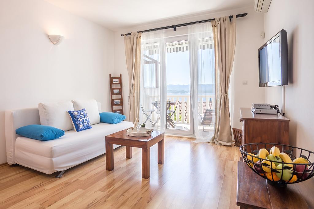 Zlatni Bol Apartments 部屋 写真