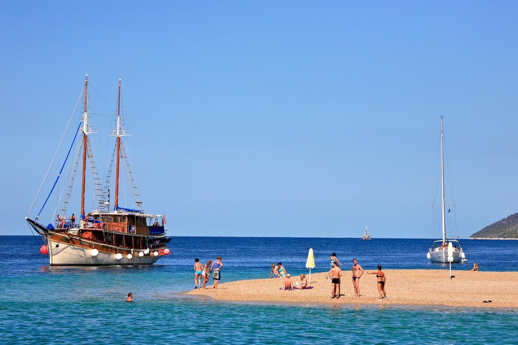 Zlatni Bol Apartments 部屋 写真
