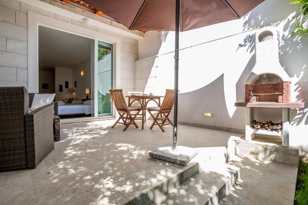 Zlatni Bol Apartments エクステリア 写真