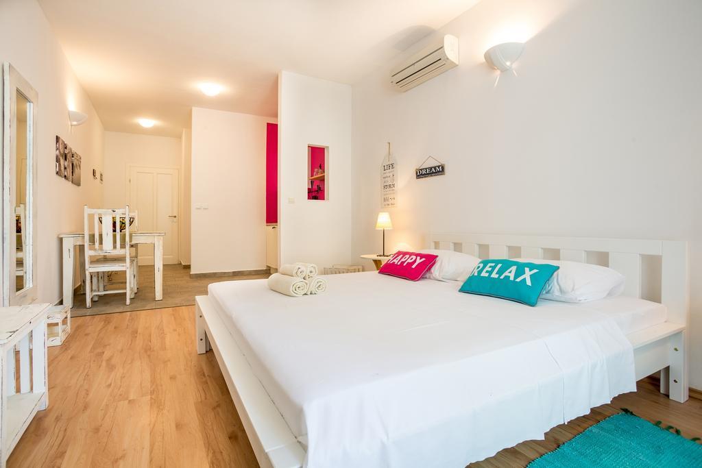 Zlatni Bol Apartments 部屋 写真